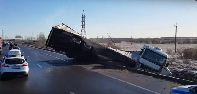 Кадр из видео в vk.com/spb_today